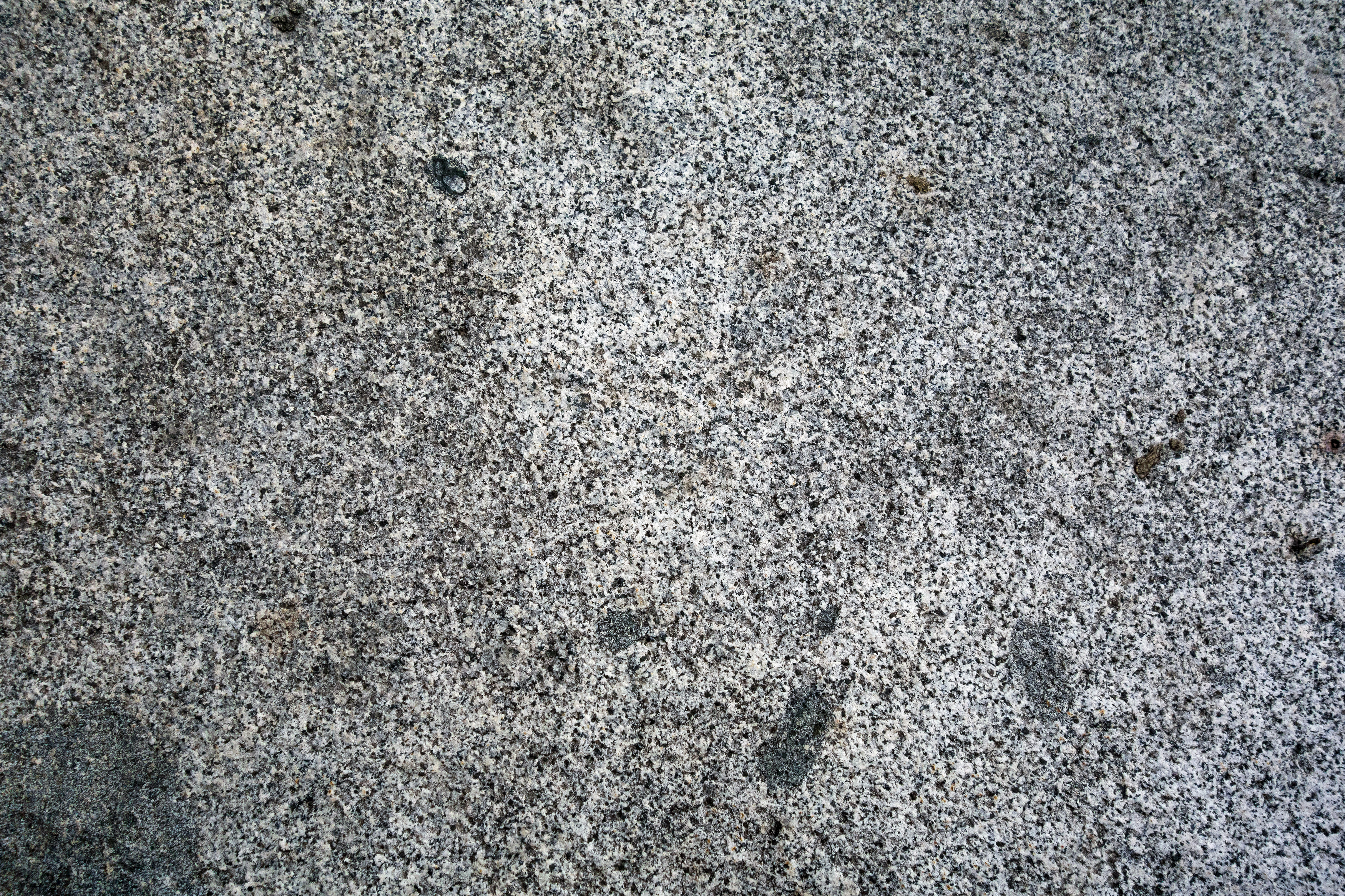 Artificial grass installation: Decomposed Granite base